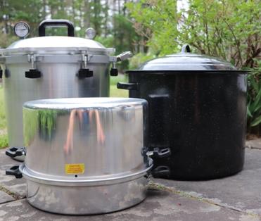 Confused: I thought this was a pressure canner but I was told that this is  a pressure cooker. Anyone have any clarification? : r/Canning